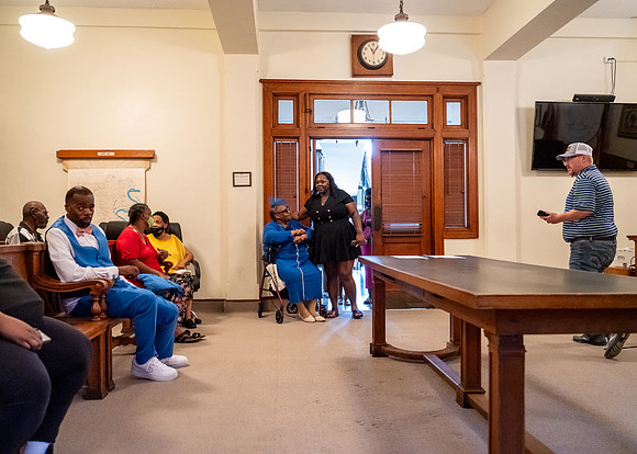 Z72_4672